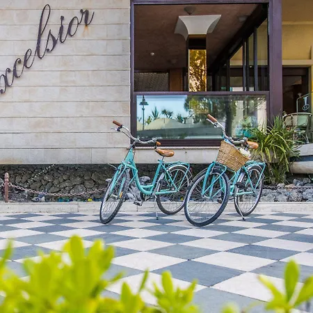 Excelsior Hotel 3*