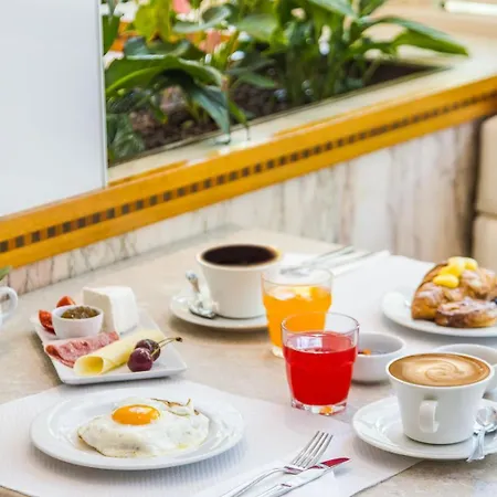 Hotel Excelsior 3*