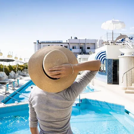 Hotel Excelsior 3*